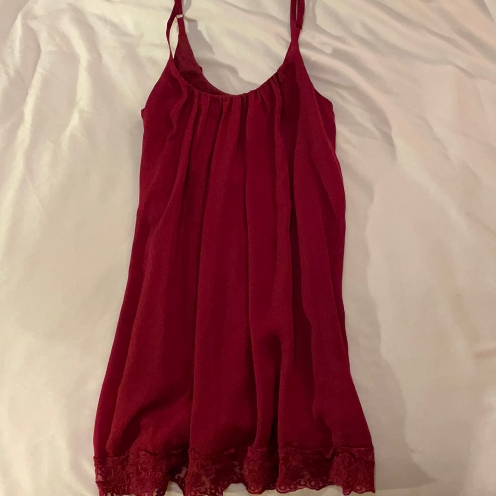 Tobi small red shift dress